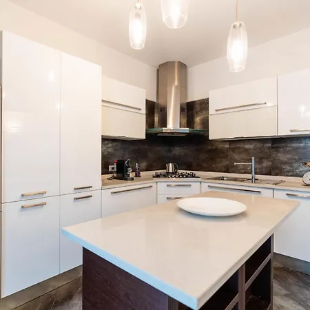 Angela By Interhome * Terzorio